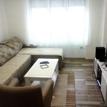 Apartman Veljic Ниш Экстерьер фото