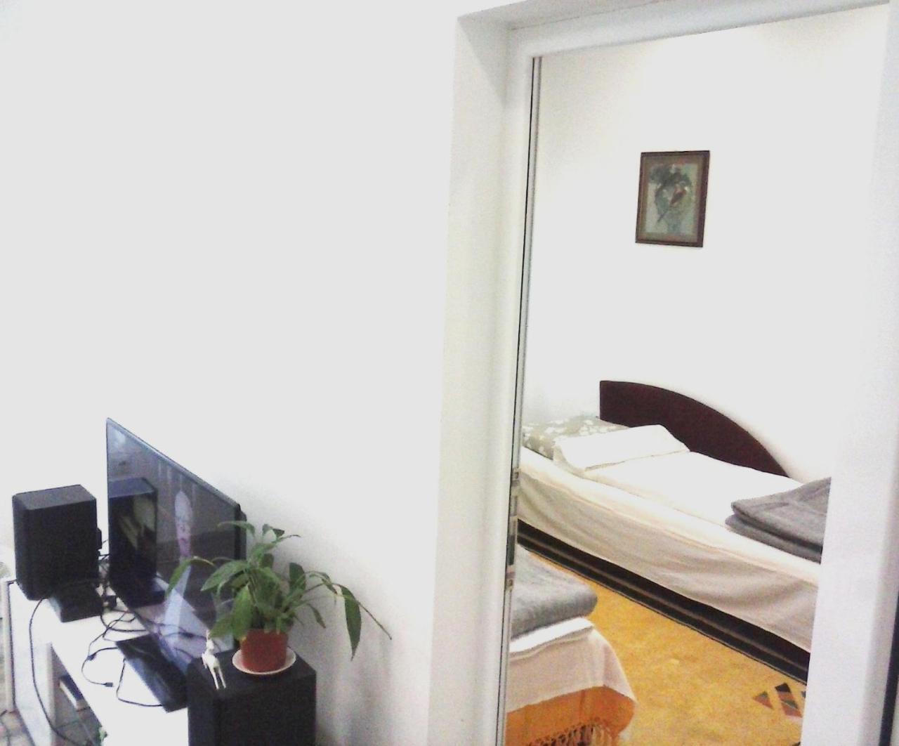 Apartman Veljic Ниш Экстерьер фото