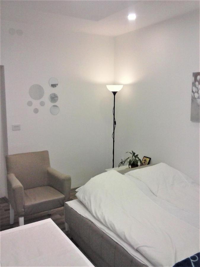Apartman Veljic Ниш Экстерьер фото