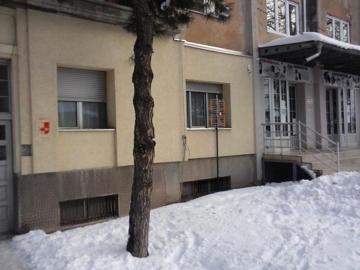 Apartman Veljic Ниш Экстерьер фото